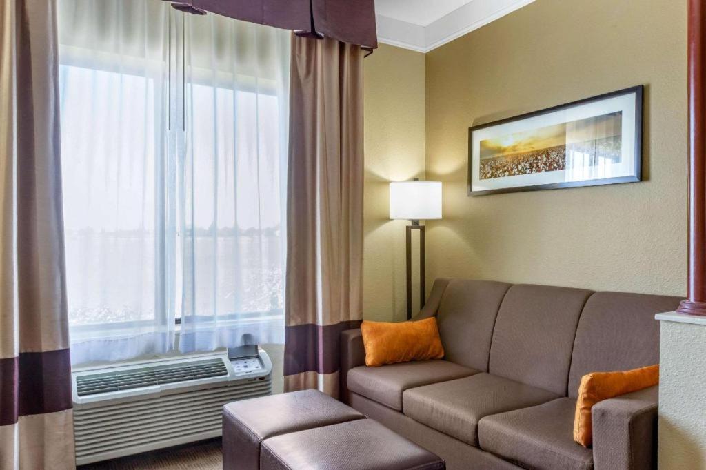 Comfort Suites Plainview Dış mekan fotoğraf