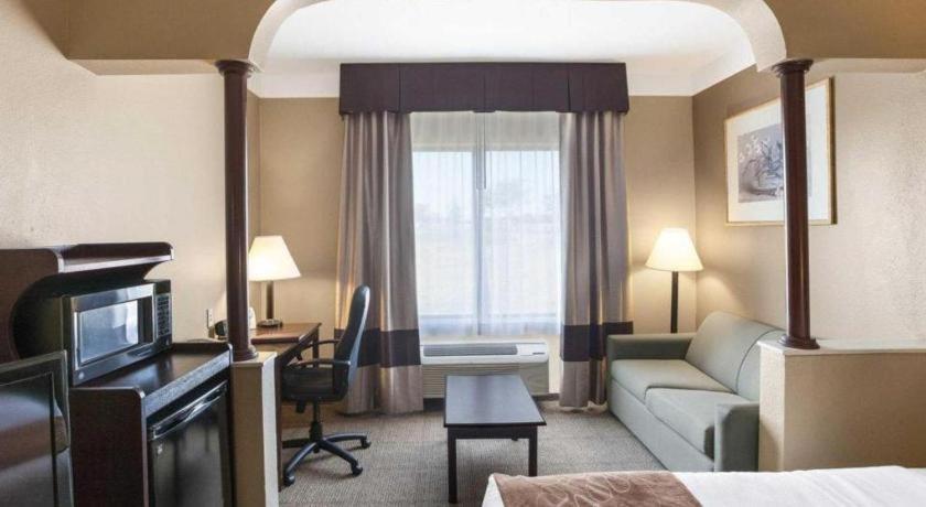 Comfort Suites Plainview Dış mekan fotoğraf