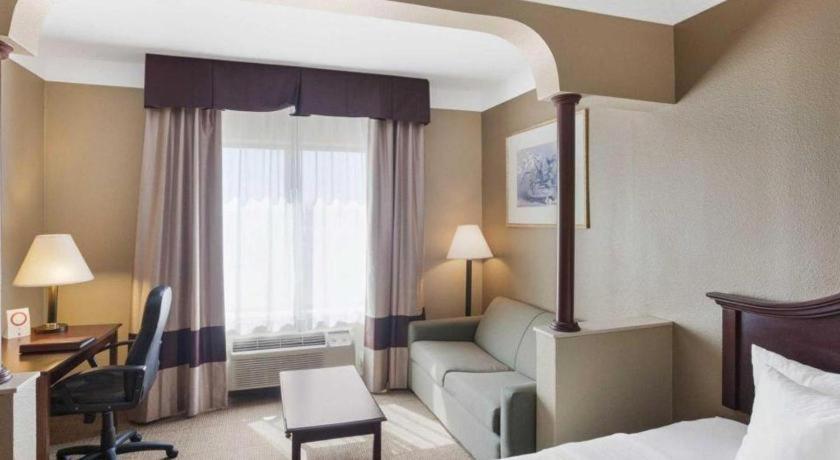 Comfort Suites Plainview Dış mekan fotoğraf