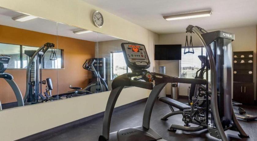 Comfort Suites Plainview Dış mekan fotoğraf